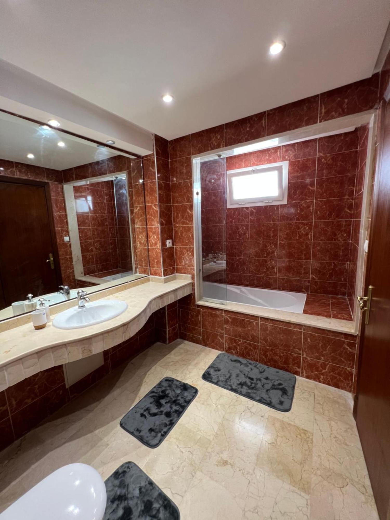 Magnifique A La Marina D Apartment *
